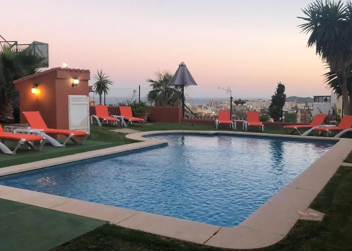 Cozy In Hills דירה